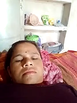 Snapshot of Pooja_sahu chatting on 07-12-26, 10:50 Pooja sahu online show from 07-12-26, 10:50