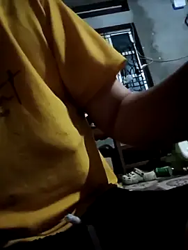 Ami-su online show from 04-13-26, 01:49