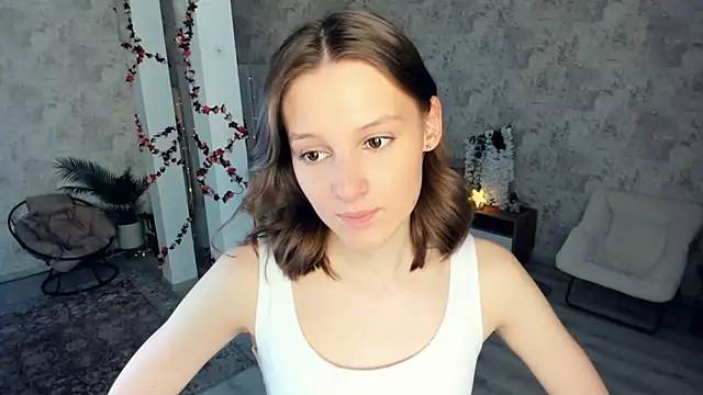 LianneBynon online show from 02-17-26, 08:33