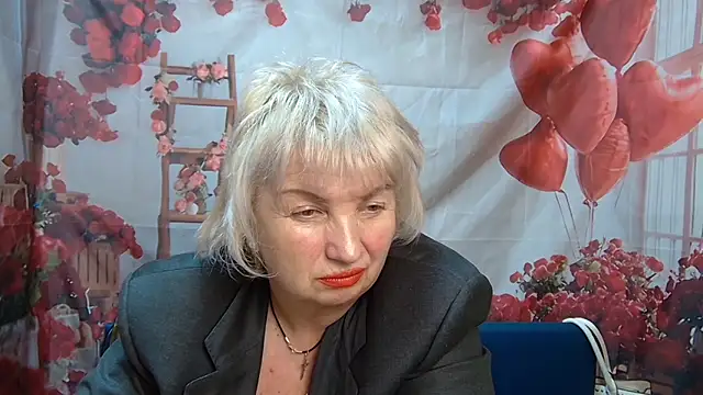 Snapshot of RenataDaster chatting on 05-11-26, 04:04 RenataDaster online show from 05-11-26, 04:04