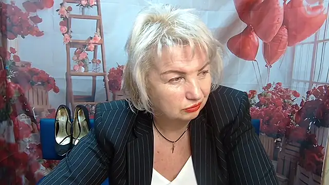 Snapshot of RenataDaster chatting on 05-12-26, 04:59 RenataDaster online show from 05-12-26, 04:59