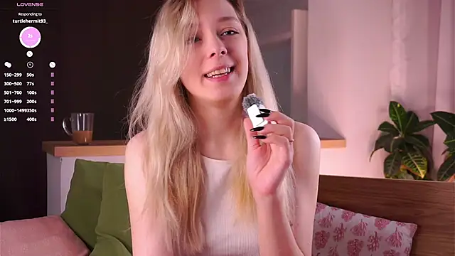 LeeryWonder online show from 05-25-26, 01:33