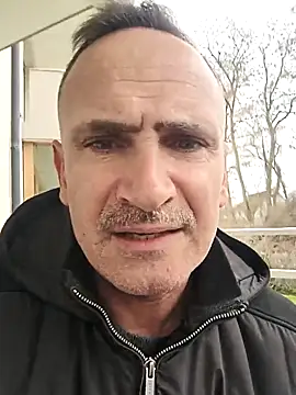 Snapshot of bobo672 chatting on 02-13-26, 01:07 bobo672 online show from 02-13-26, 01:07