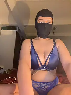 HelinHot online show from 02-28-26, 09:05