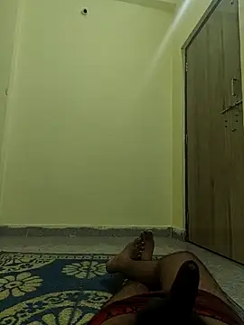 Romantic boy143 online show from 06-09-26, 06:52