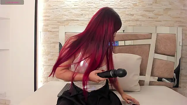 olivia kollins online show from 04-24-26, 02:25