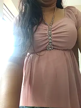 divyajaan4763 online show from 04-17-26, 01:41