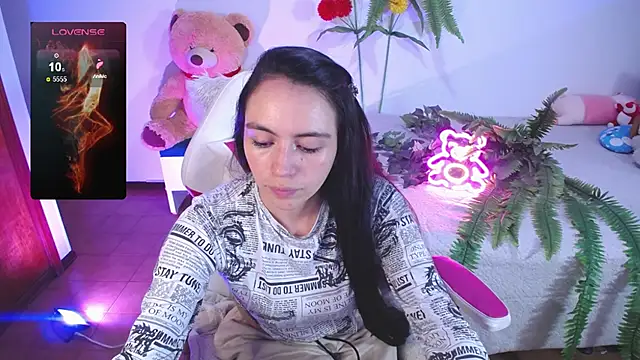 lika little0 online show from 02-16-26, 06:04