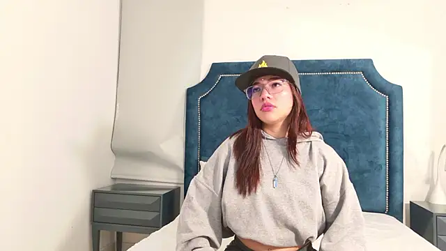 AntonellaBons online show from 03-05-26, 11:34