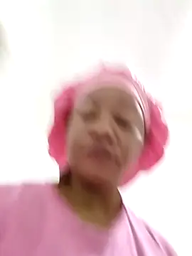 Snapshot of noma20 chatting on 03-31-26, 02:35 noma20 online show from 03-31-26, 02:35