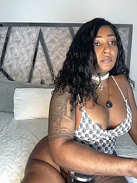 Denise wolfe21 online show from 02-20-26, 08:53