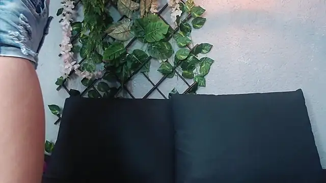 Amanda Rossi online show from 07-21-26, 12:07