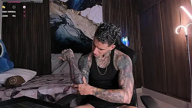 trisstann  online show from 03-08-26, 05:17