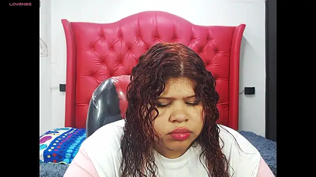 Cloe r online show from 02-26-26, 07:46