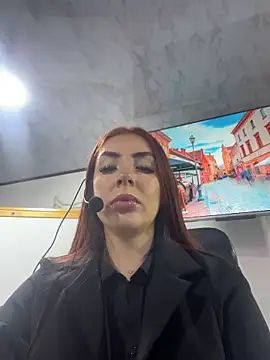 Snapshot of Sweet_bellaa_ chatting on 05-01-26, 03:44 Sweet bellaa online show from 05-01-26, 03:44