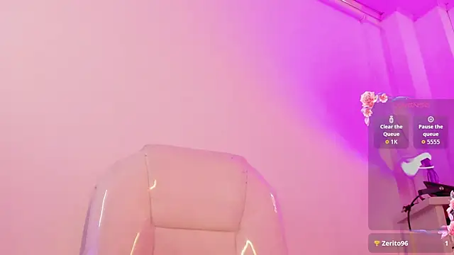 Snapshot of Sweet_bellaa_ chatting on 05-24-26, 05:56 Sweet bellaa online show from 05-24-26, 05:56