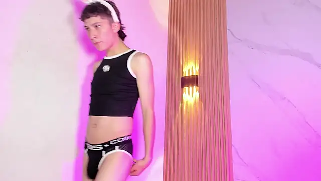 Noah Kirk  online show from 02-05-26, 04:06