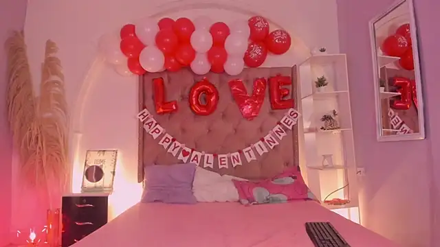 Lia Passion online show from 02-17-26, 07:53