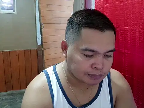 Snapshot of bigloadfox chatting on 02-17-26, 01:24 bigloadfox online show from 02-17-26, 01:24