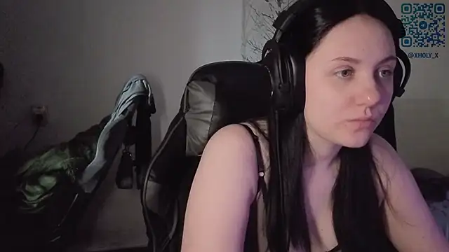 Holy Kveta online show from 04-15-26, 03:02