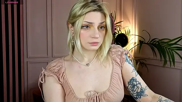 AvaSun online show from 02-24-26, 10:41