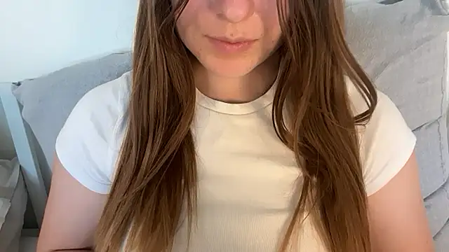 Lucyschickt online show from 05-29-26, 01:31
