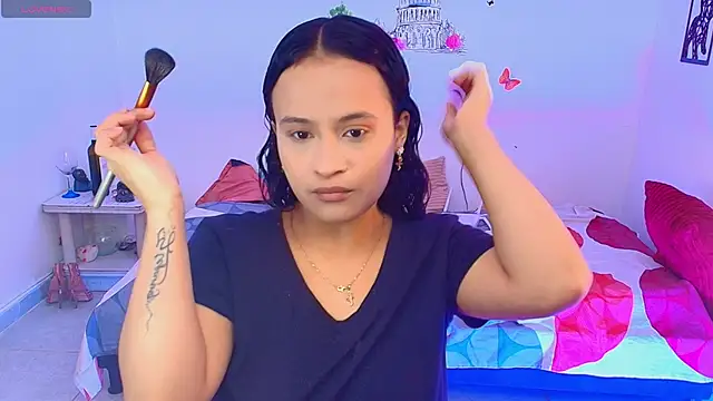 Kristin    online show from 02-18-26, 02:51