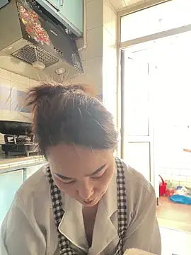 Youyou 12 online show from 03-24-26, 12:37