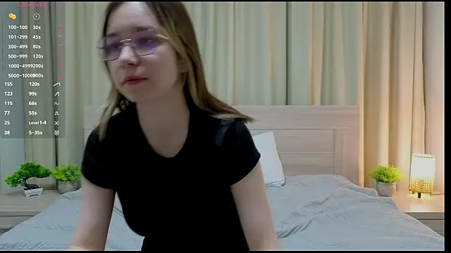 Snapshot of alorenna chatting on 02-24-26, 02:37 alorenna online show from 02-24-26, 02:37