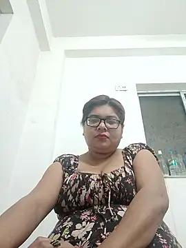 Elie Hallway online show from 03-08-26, 06:55