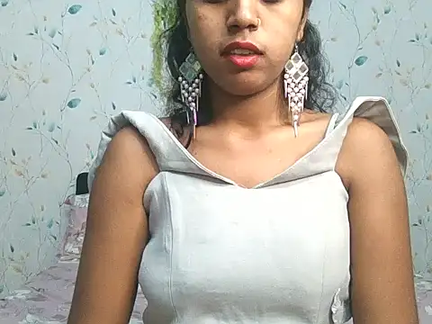 Snapshot of Baby_Crussh chatting on 06-07-26, 04:33 Baby Crussh online show from 06-07-26, 04:33