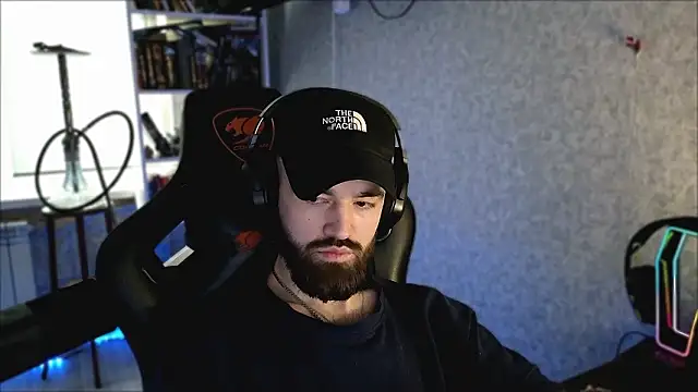  Mostly  online show from 03-01-26, 01:13