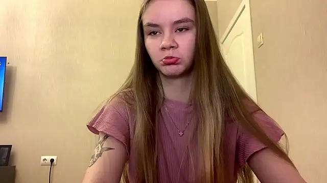 AgnesShy  online show from 02-24-26, 07:28