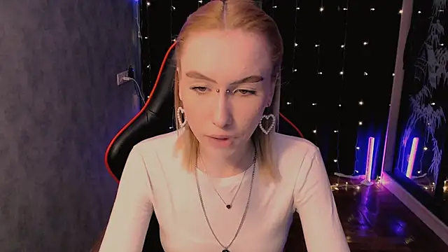 crybambi online show from 02-12-26, 07:03