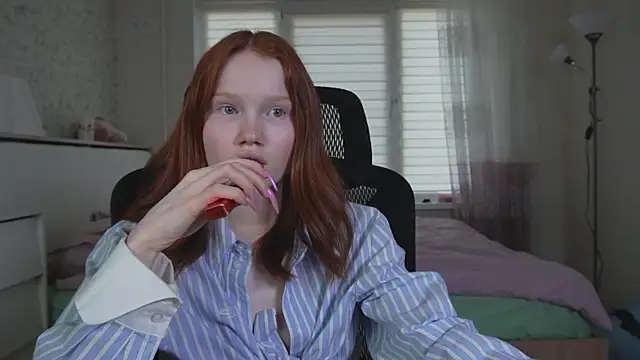 Nellie baby online show from 06-03-26, 02:33
