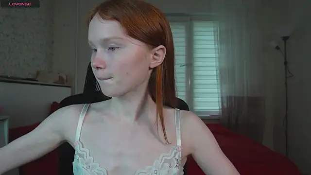 Nellie baby online show from 07-18-26, 12:42