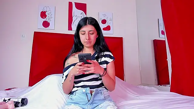 EmmaWilliamss4 online show from 02-03-26, 04:34