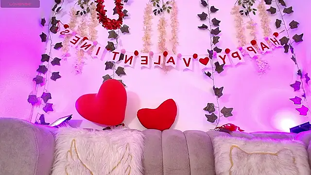 Stephanie Fontaine online show from 02-17-26, 01:07