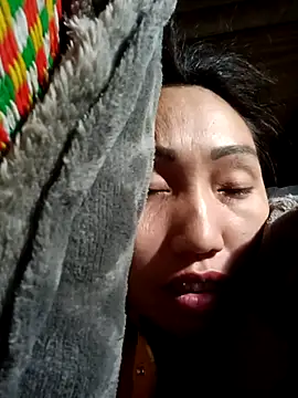 hot-luna- online show from 03-17-26, 01:03