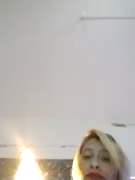 amairany27 online show from 02-25-26, 06:06