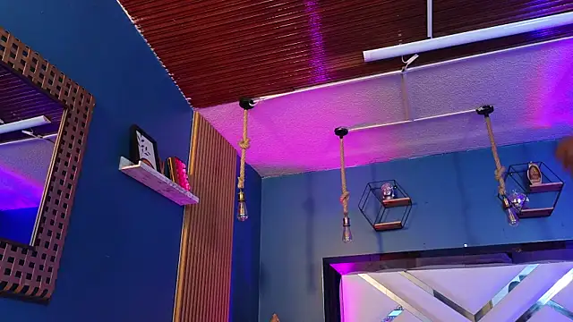 Ladyy brownn online show from 04-17-26, 11:24