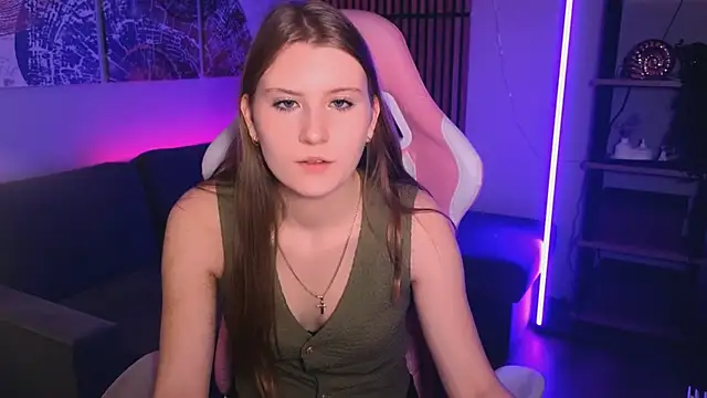 Caroline Desire  online show from 03-14-26, 07:47