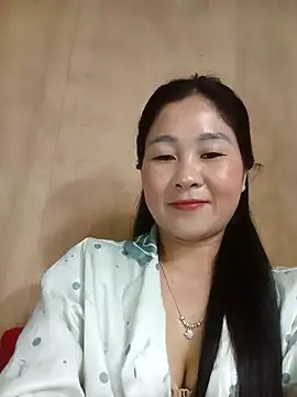 Snapshot of Dunk-namic chatting on 04-23-26, 05:19 Dunk-namic online show from 04-23-26, 05:19