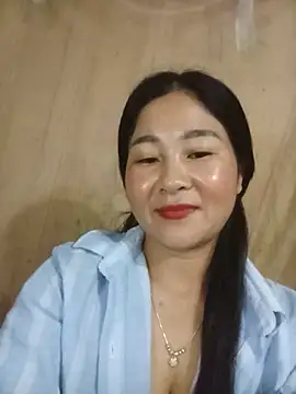 Snapshot of Dunk-namic chatting on 05-16-26, 01:02 Dunk-namic online show from 05-16-26, 01:02