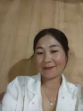 Snapshot of Dunk-namic chatting on 06-03-26, 08:39 Dunk-namic online show from 06-03-26, 08:39