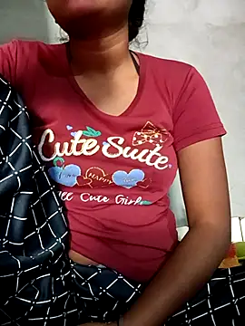 Snapshot of reet_sen03 chatting on 05-02-26, 03:44 reet sen03 online show from 05-02-26, 03:44