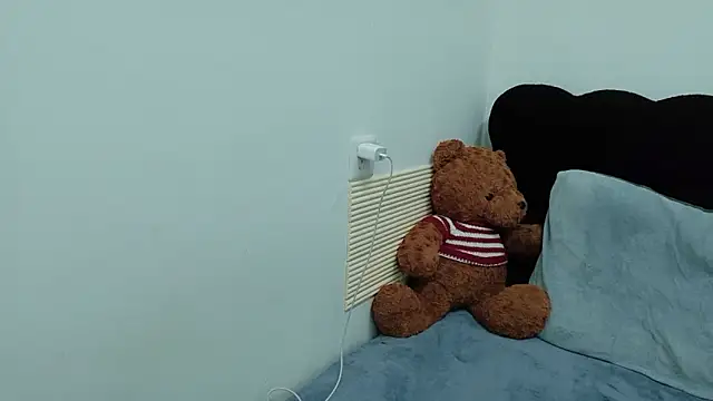 onnilan online show from 02-04-26, 04:24