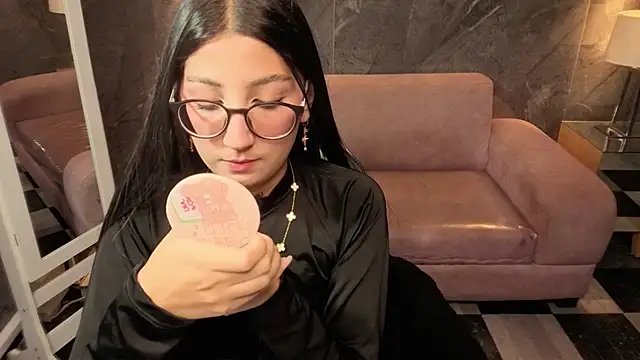 Sophie jones b online show from 02-18-26, 12:34