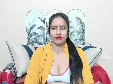 sara conorr online show from 03-26-26, 03:45