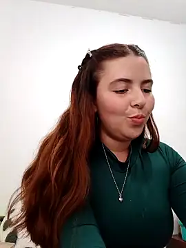 Snapshot of lyss_muller chatting on 05-05-26, 09:12 lyss muller online show from 05-05-26, 09:12